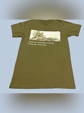 Frog and Toad Olive Green Graphic Tee with Illustration S vintage 72”